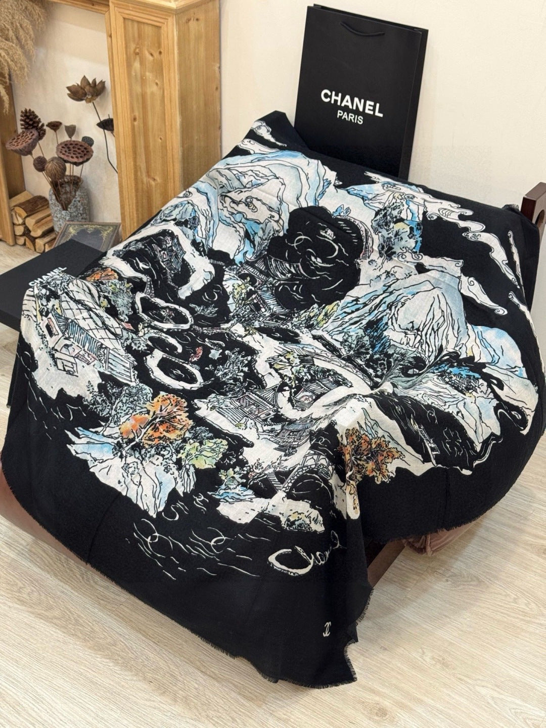 velvet elegant Shawl for women - alternate angle view 7