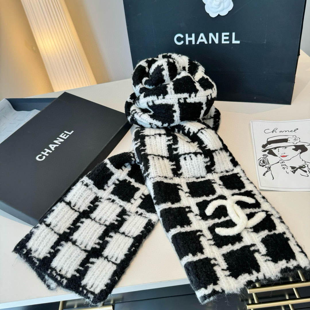 velvet elegant Scarf for women - alternate angle view 5
