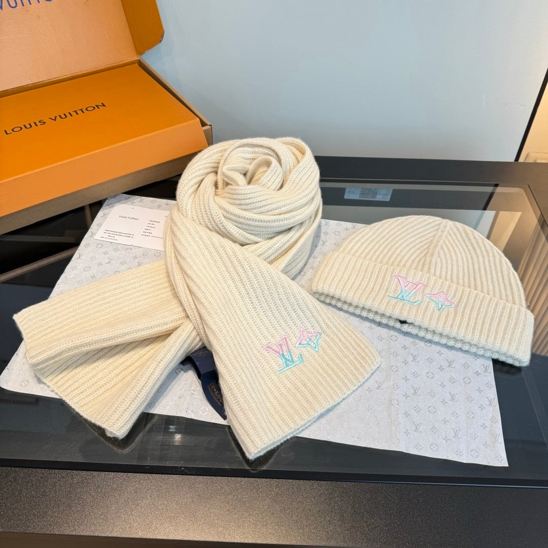 velvet stylish Jewelry Set for unisex couple - alternate angle view 2