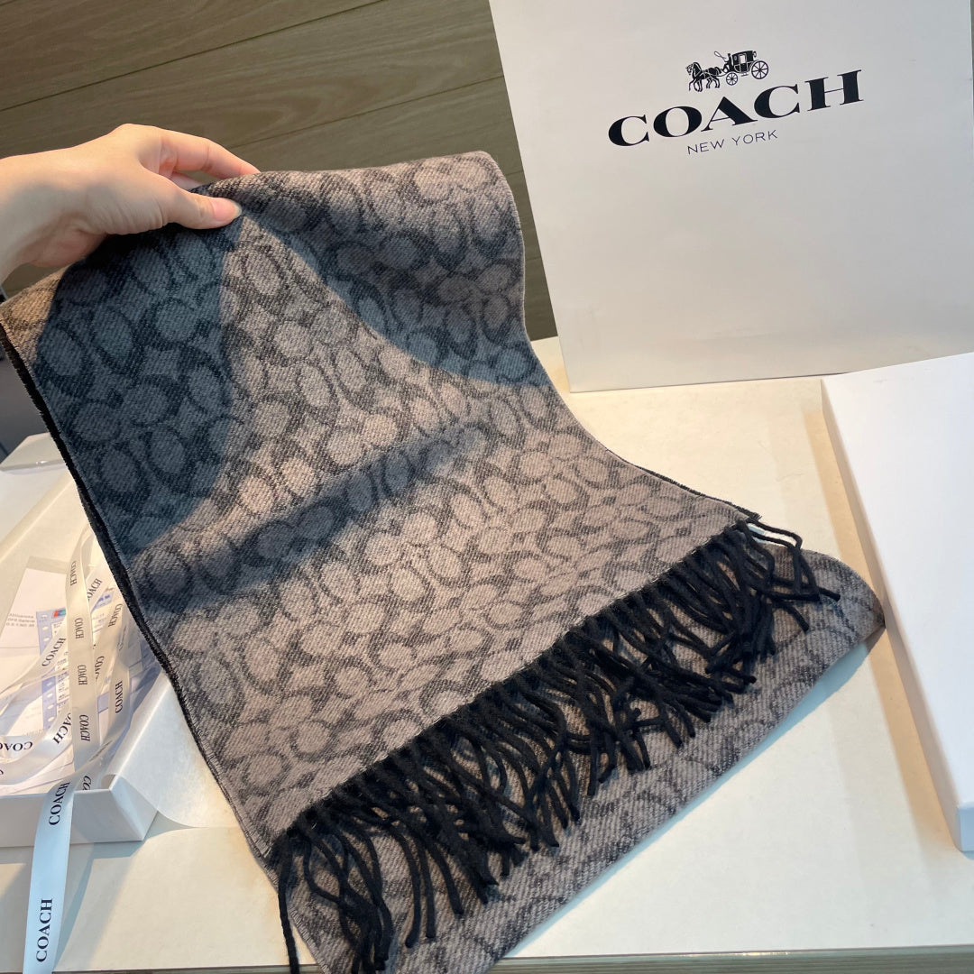 fashion accessory for women - alternate angle view 7