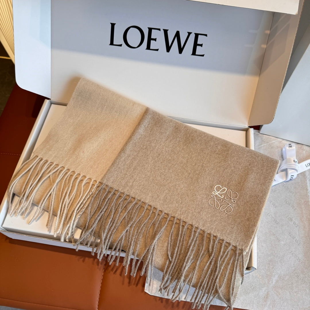 minimalist Scarf for men - alternate angle view 3