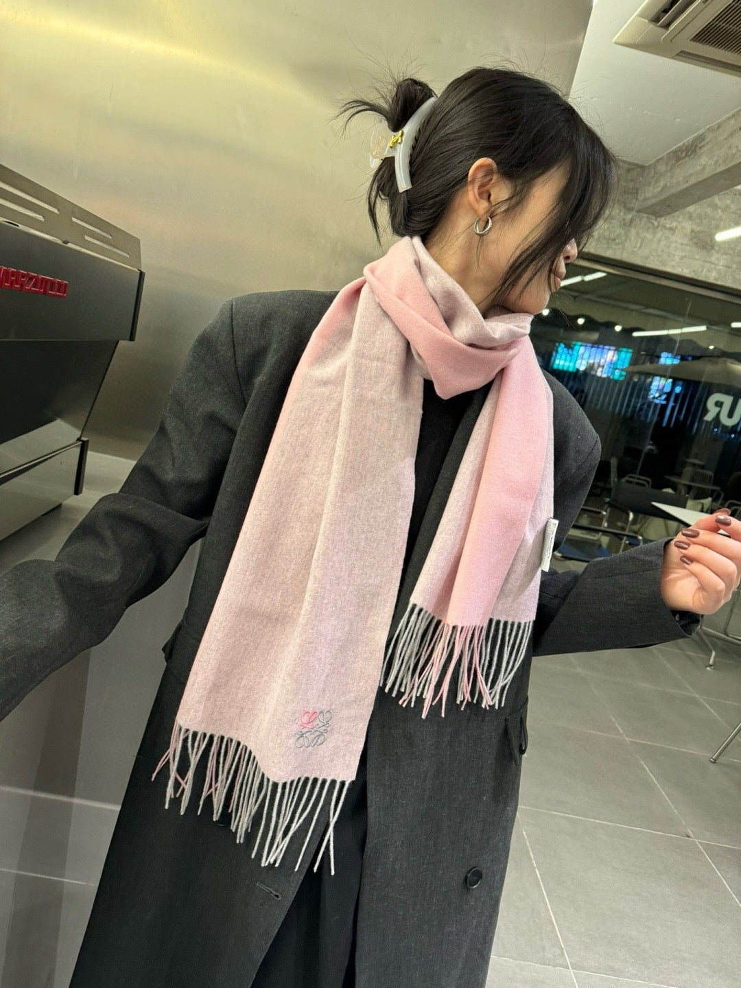 minimalist Scarf for men - product detail view