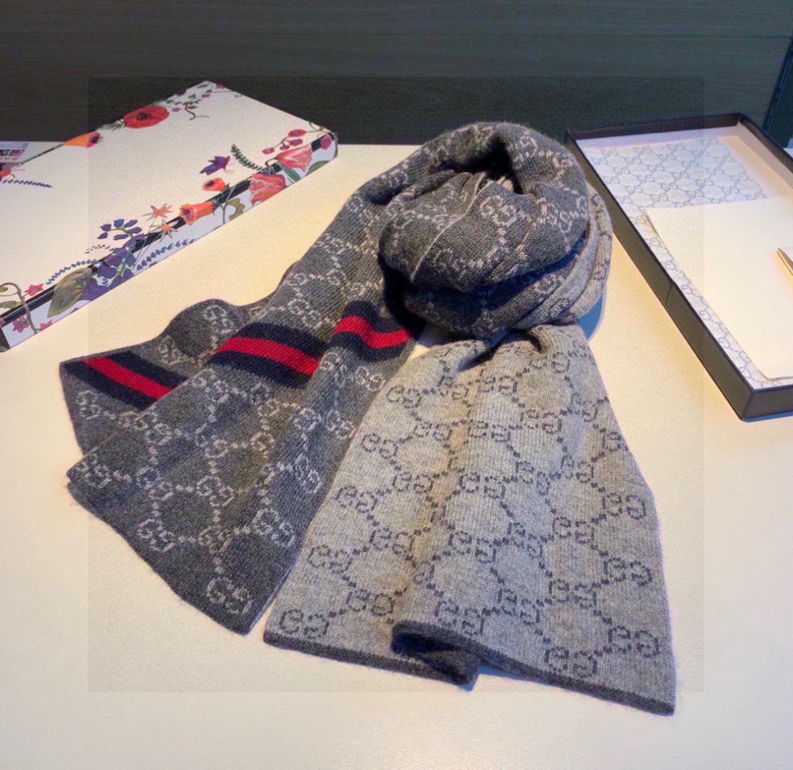 linen luxury Scarf for men - alternate angle view 7