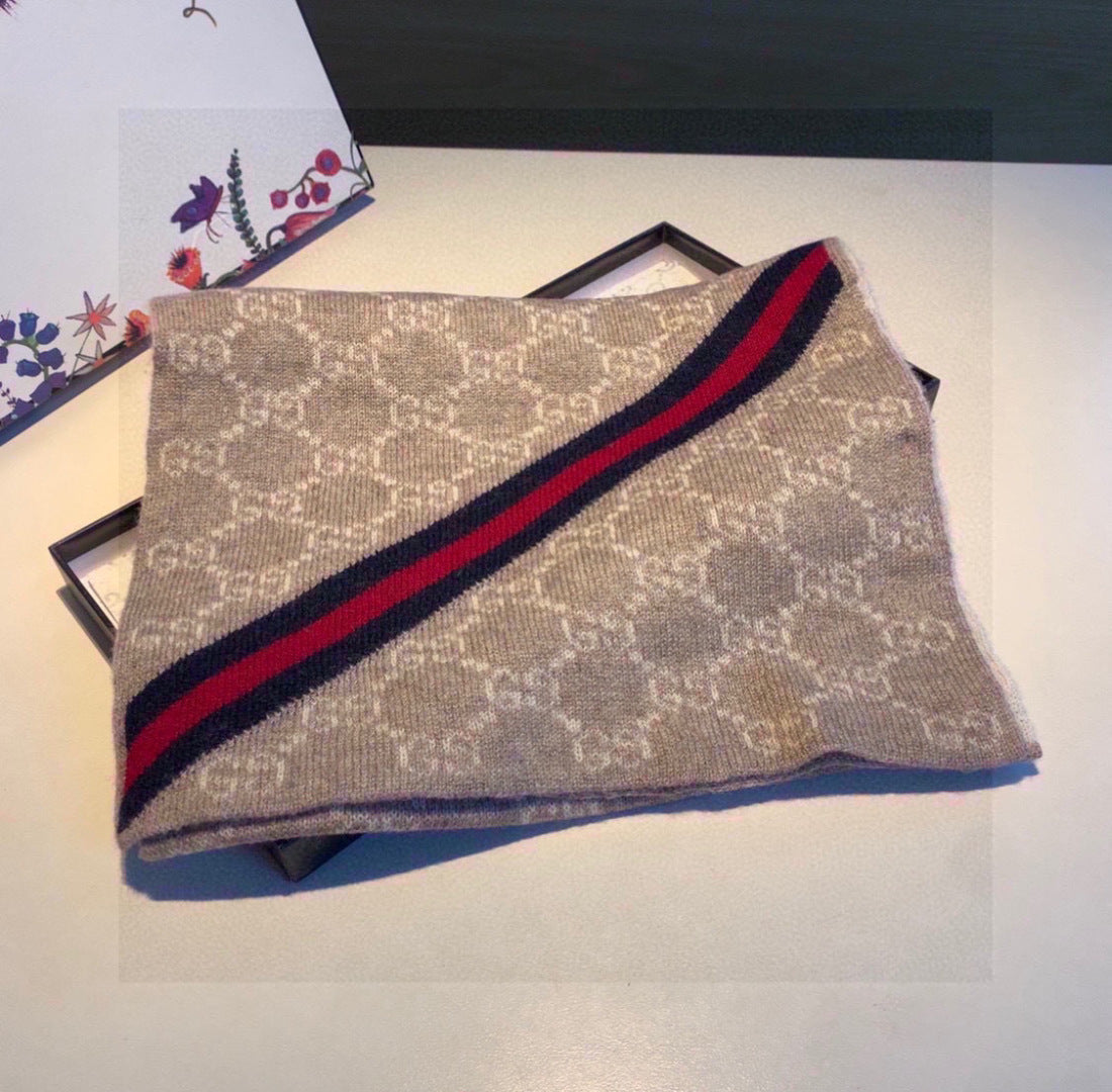 linen luxury Scarf for men - alternate angle view 4