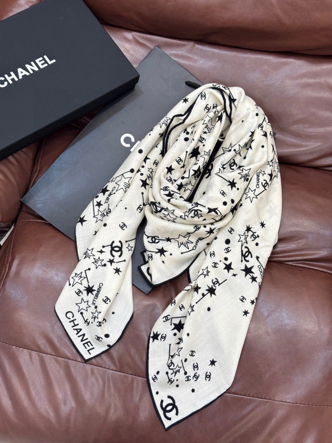 black and white velvet double c fashion accessory for women - alternate angle view 5