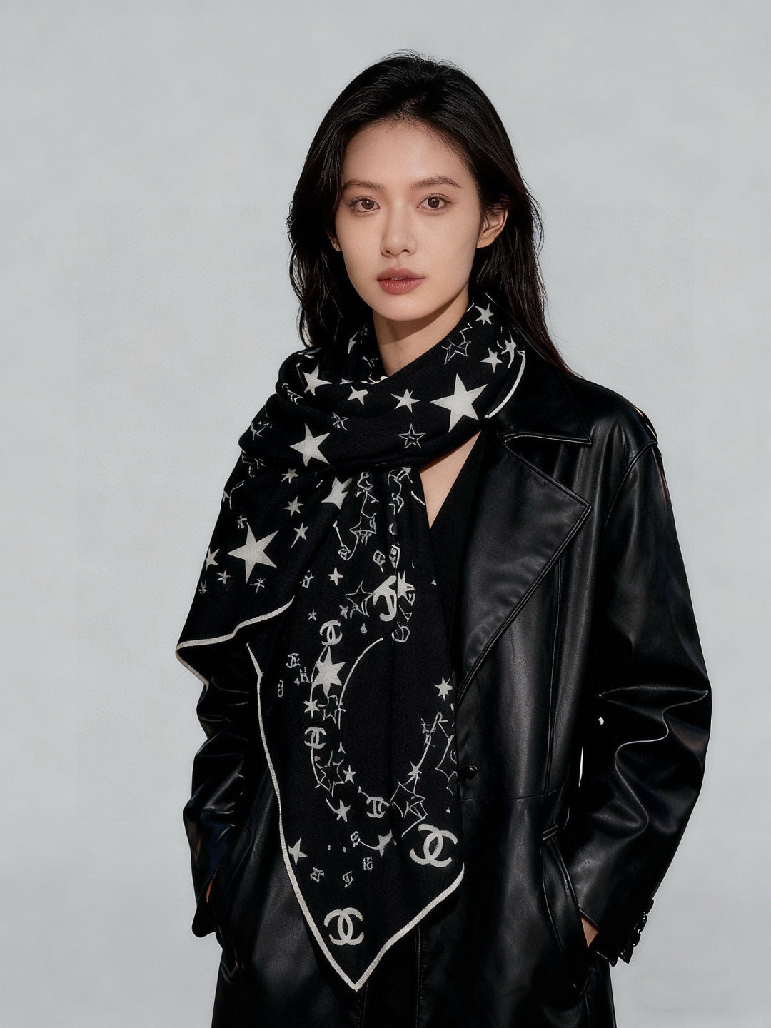 black and white velvet double c fashion accessory for women - product detail view