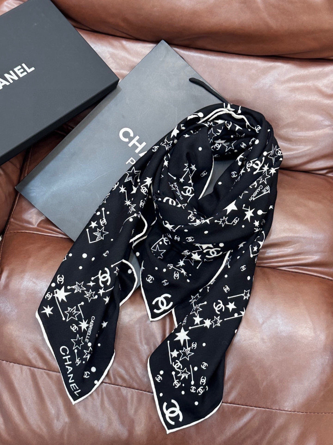 black and white velvet double c fashion accessory for women - alternate angle view 5