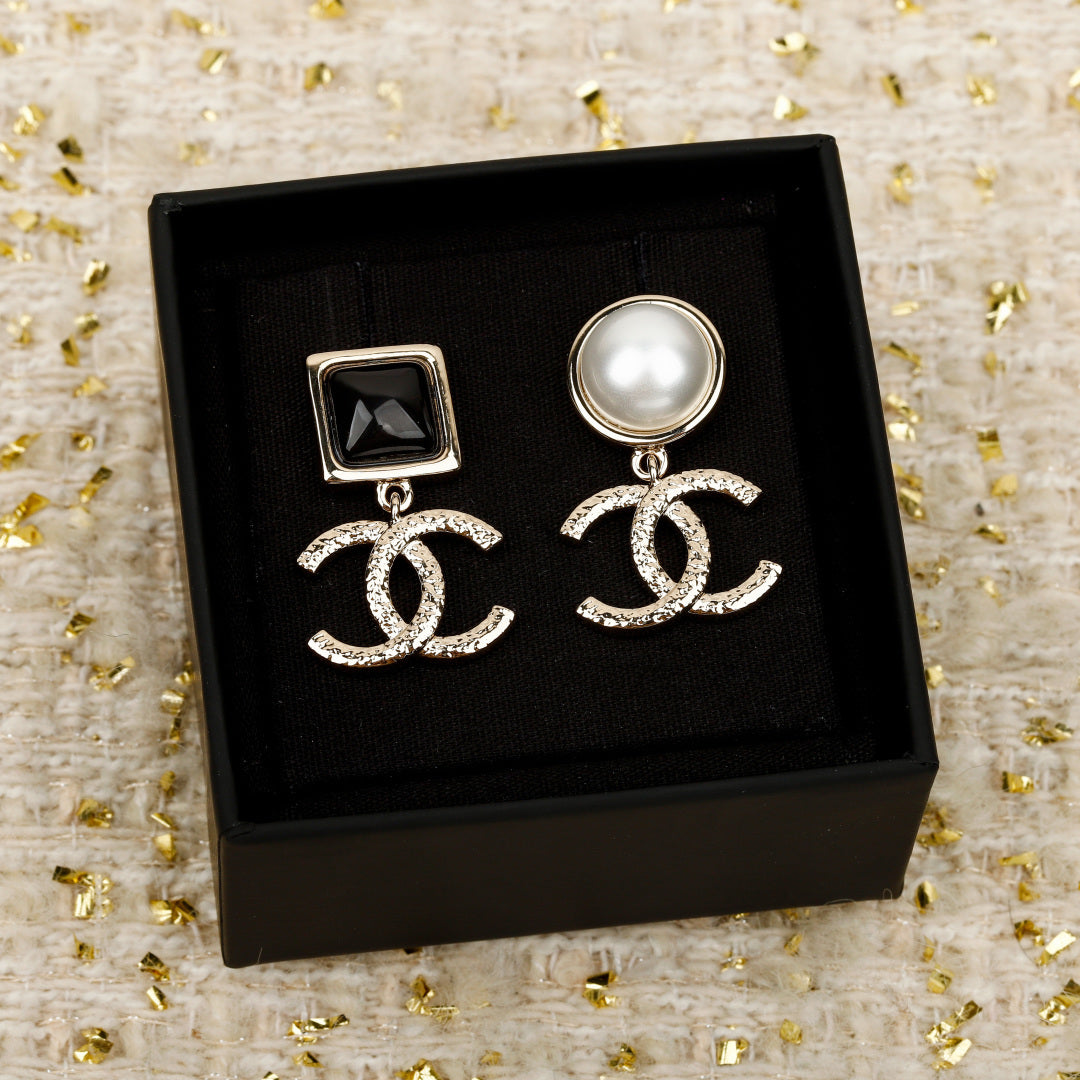 black and white enamel embossed Stud Earrings for women - alternate angle view 3
