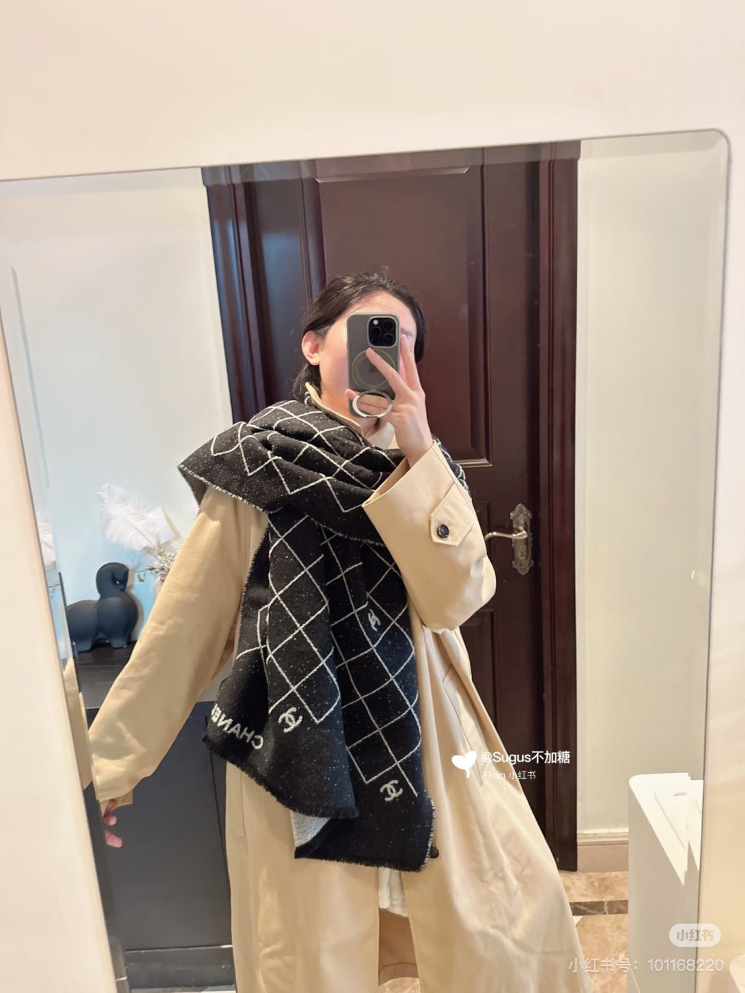 velvet luxury Scarf for women - alternate angle view 2