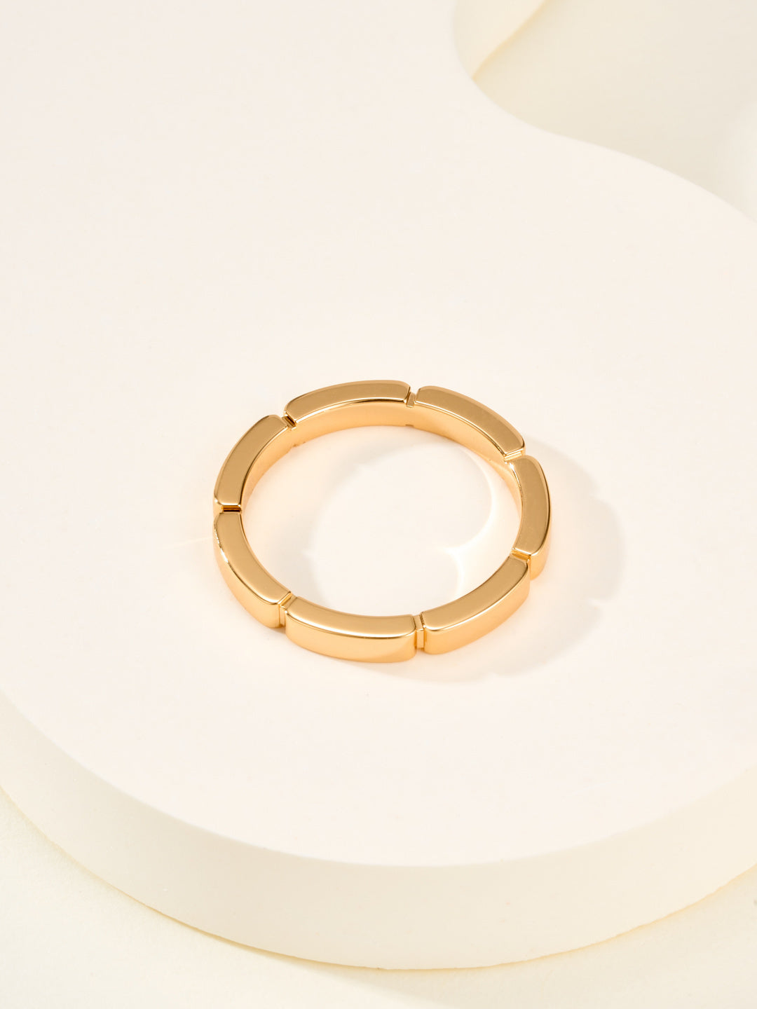 minimalist Ring for unisex couple - alternate angle view 7
