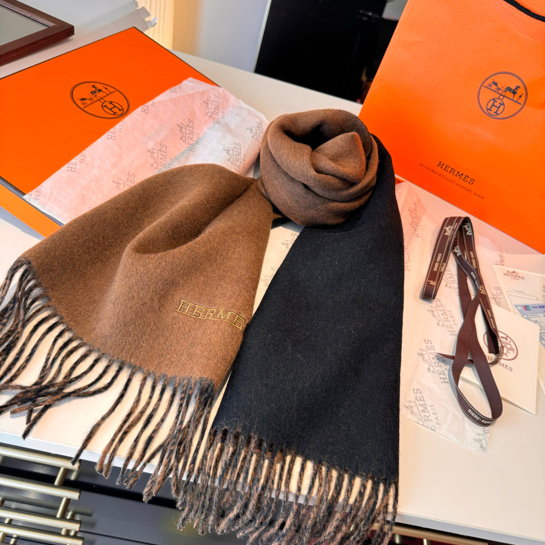 velvet delicate Scarf for women - alternate angle view 9