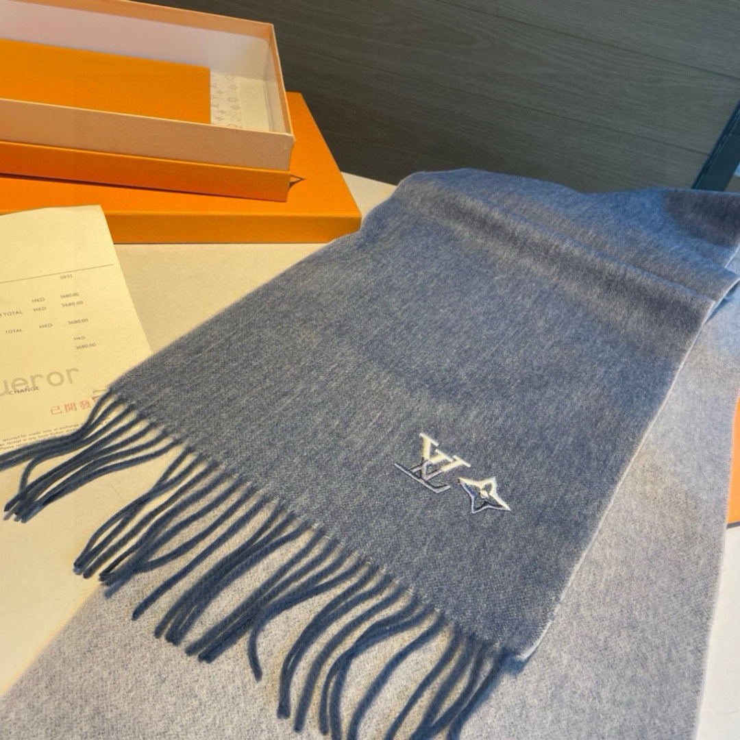 velvet minimalist Scarf for men - alternate angle view 7