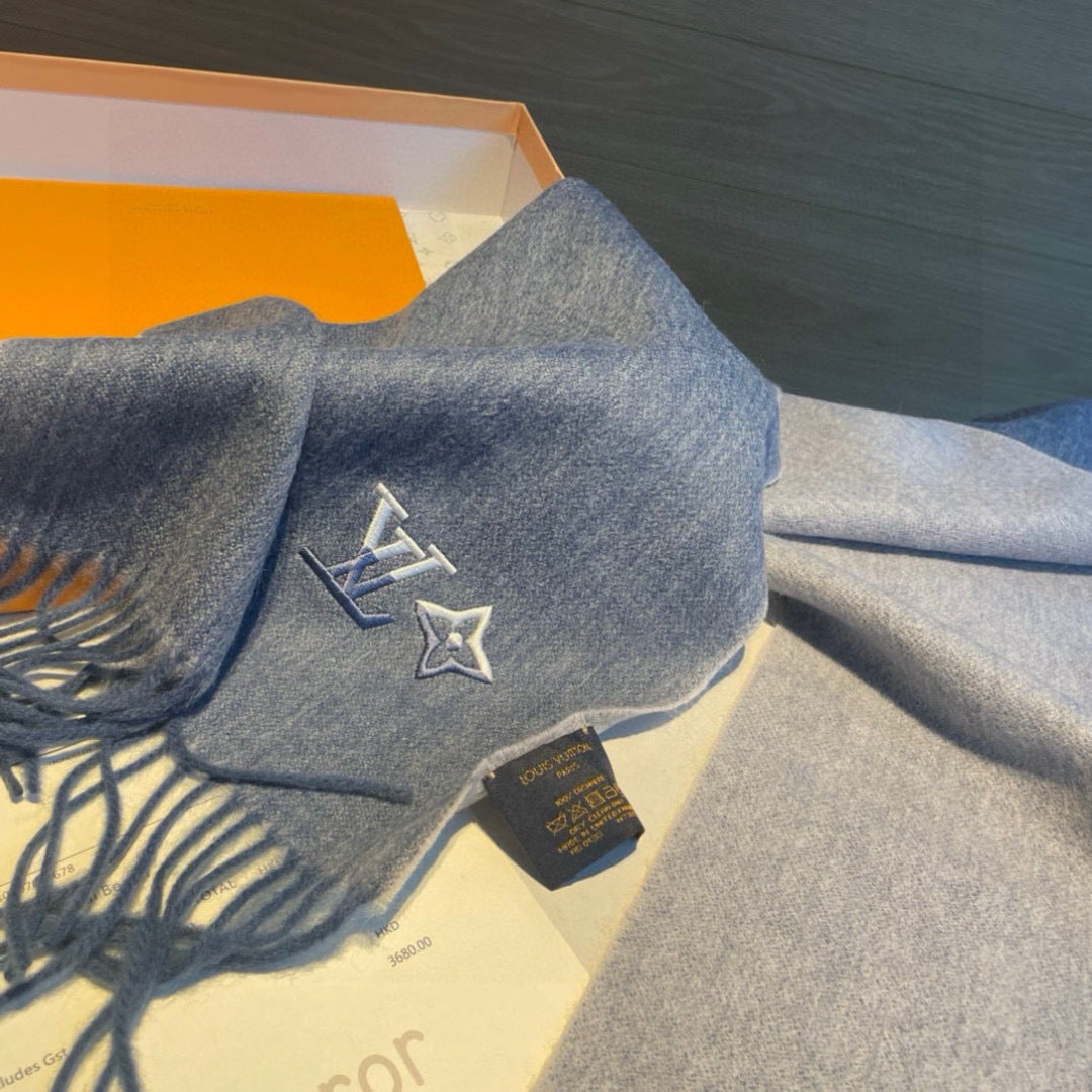 velvet minimalist Scarf for men - alternate angle view 6