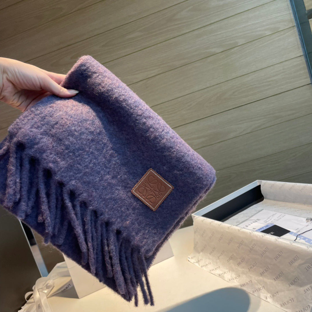 wool elegant Scarf for women - alternate angle view 3