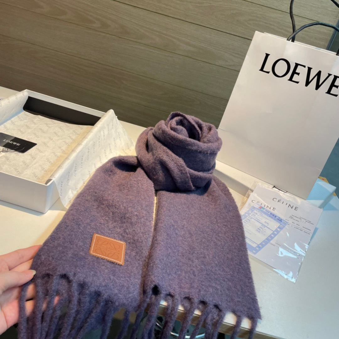 wool elegant Scarf for women - alternate angle view 7
