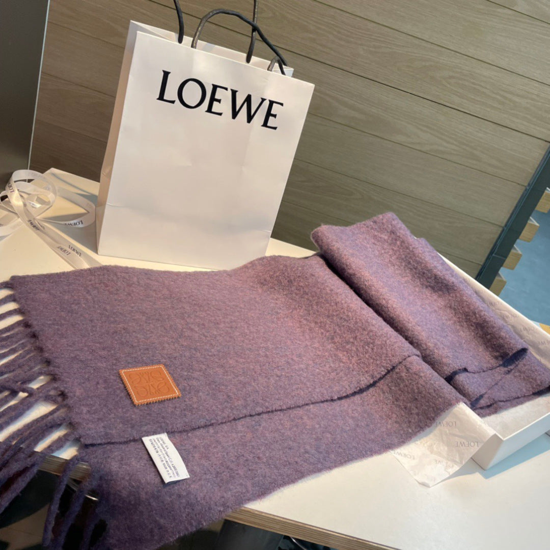 wool elegant Scarf for women - alternate angle view 4
