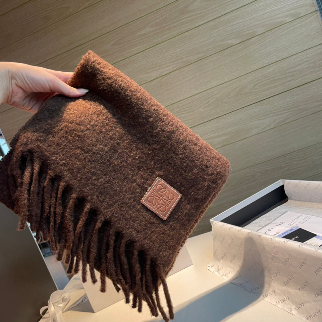 wool elegant Scarf for women - alternate angle view 3