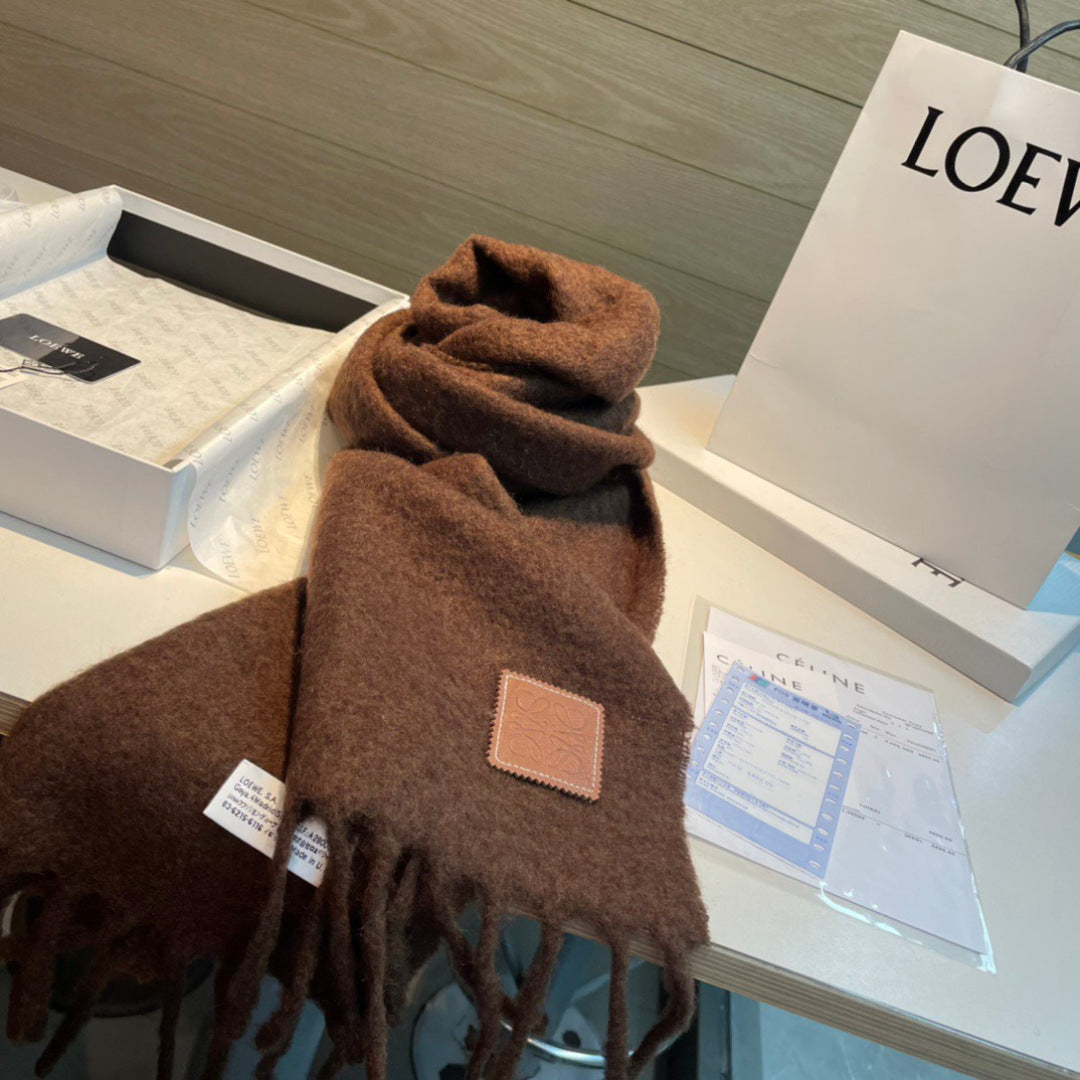 wool elegant Scarf for women - alternate angle view 5