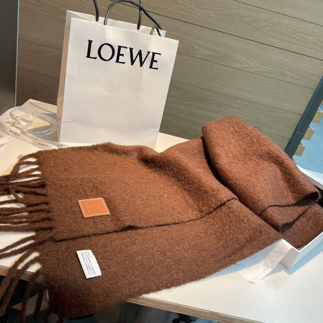 wool elegant Scarf for women - alternate angle view 4