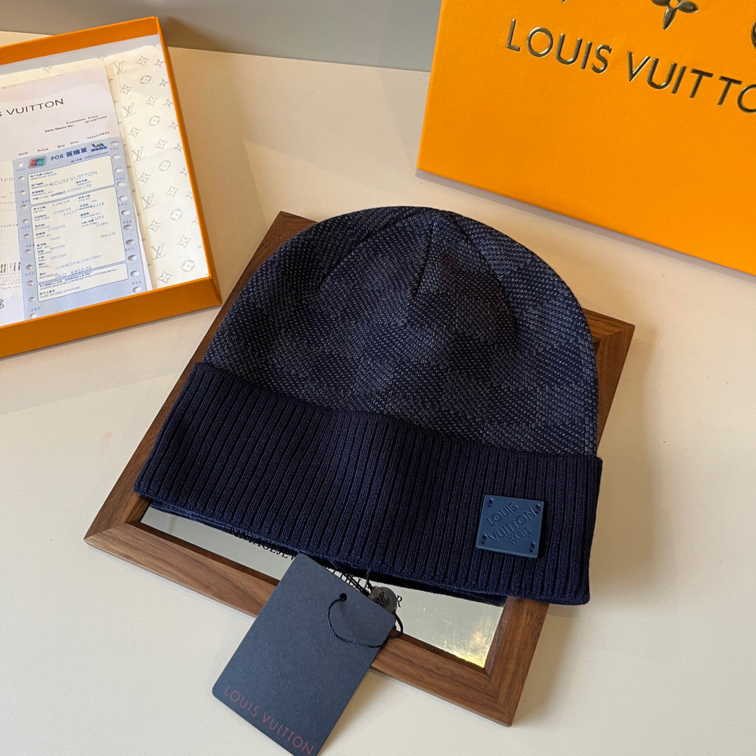 Hat for men - alternate angle view 3