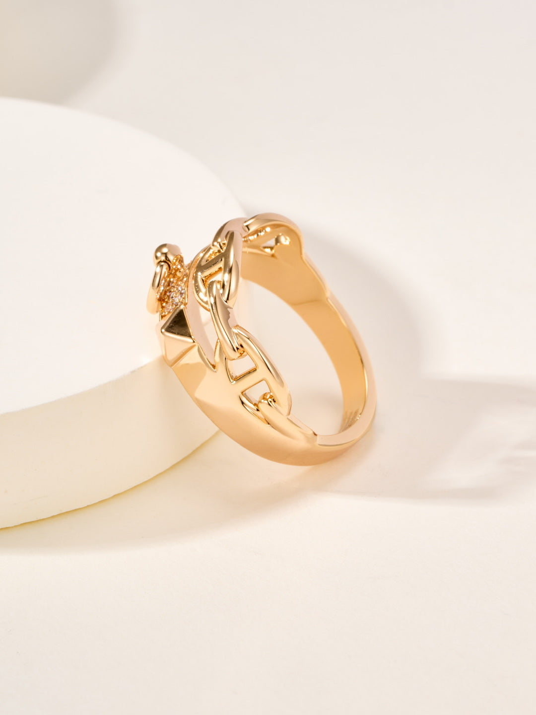 white elegant Ring for women - alternate angle view 7