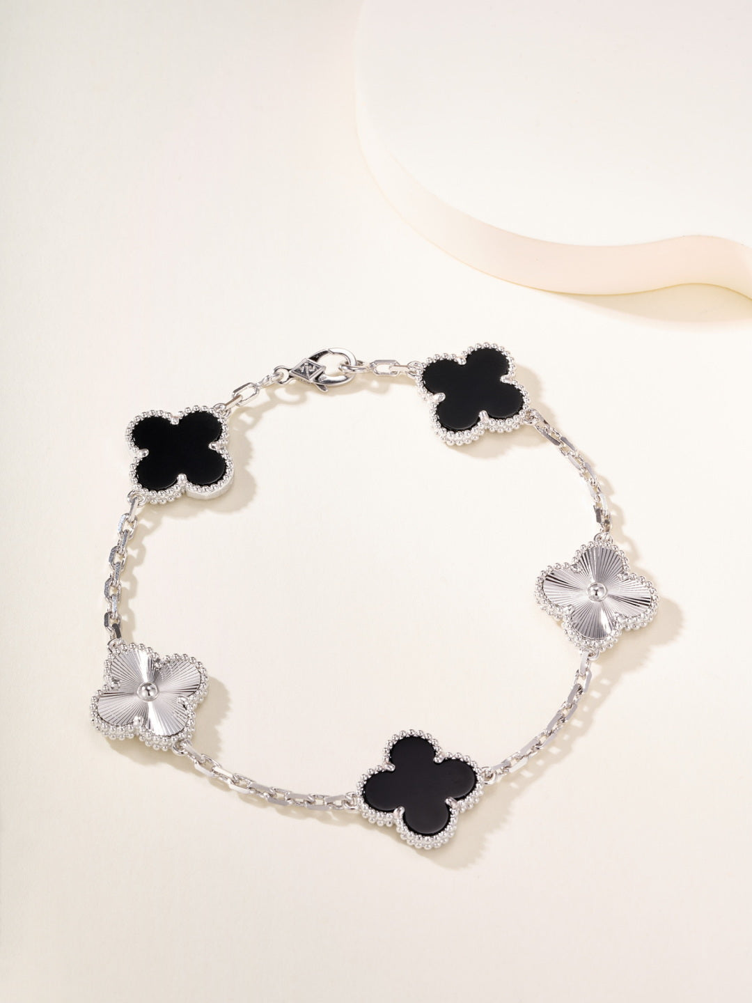 gold agate floral Bracelet for women - product detail view