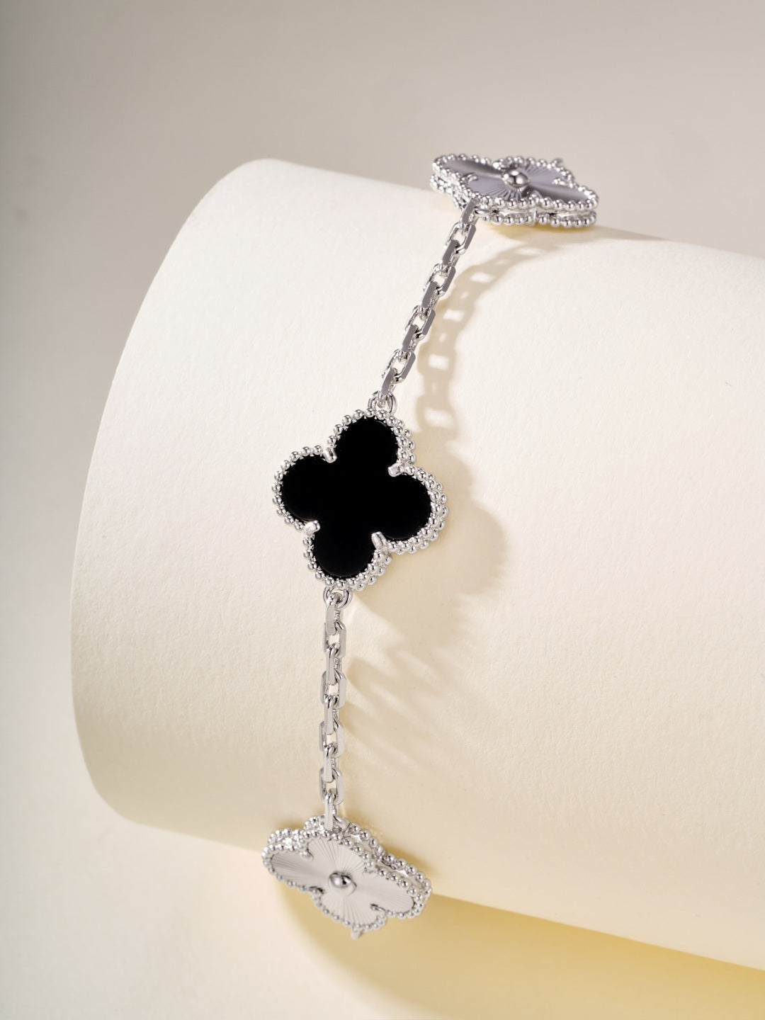 gold agate floral Bracelet for women - alternate angle view 4