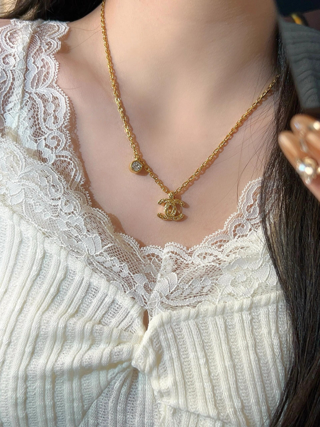 crystal vintage Necklace for women - alternate angle view 7