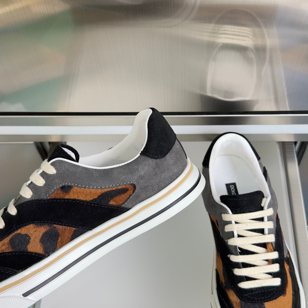 Dolce & Gabbana DG Sailing Casual Sneakers with Leather & Mesh Upper