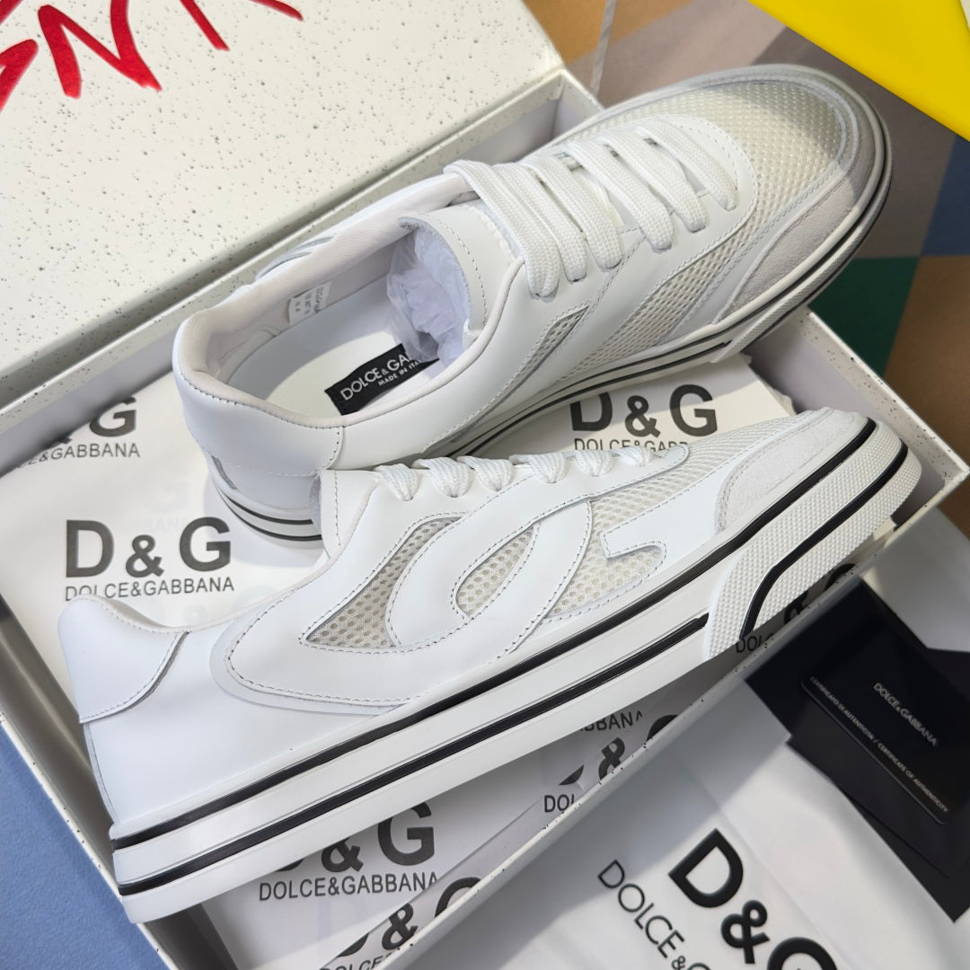 Dolce & Gabbana DG Sailing Casual Sneakers with Leather & Mesh Upper