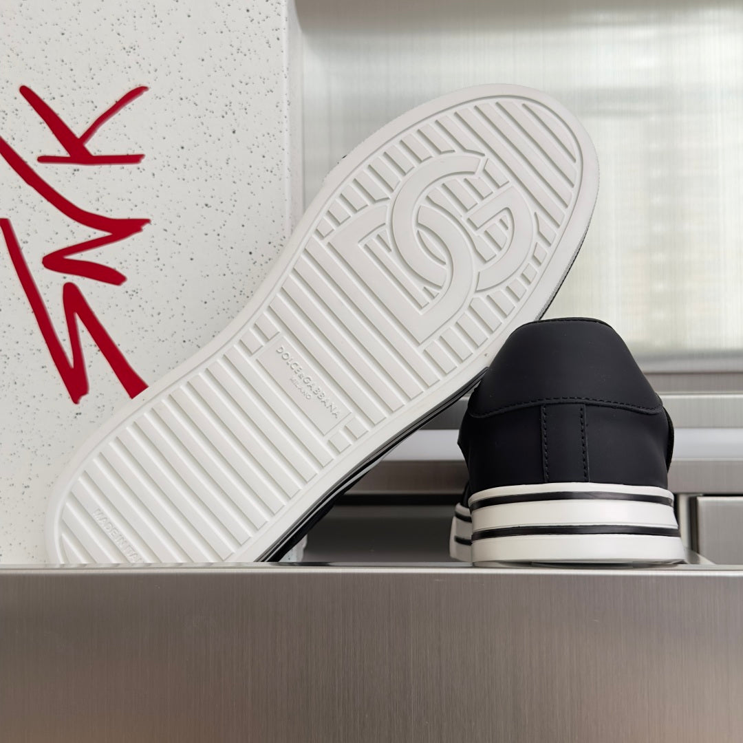 Dolce & Gabbana DG Sailing Casual Sneakers with Leather & Mesh Upper