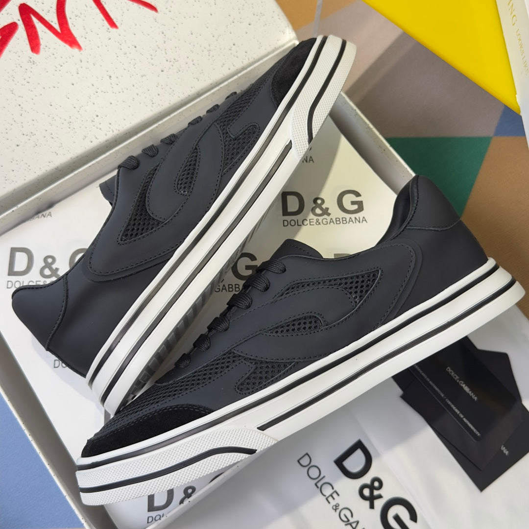 Dolce & Gabbana DG Sailing Casual Sneakers with Leather & Mesh Upper