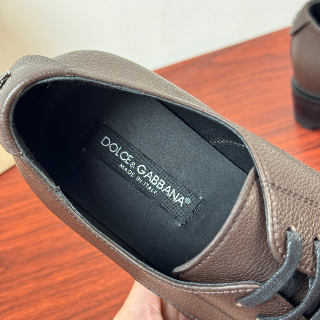 Dolce & Gabbana DG Men's Pebbled Leather Derby Shoes (Day Classic) Coffee