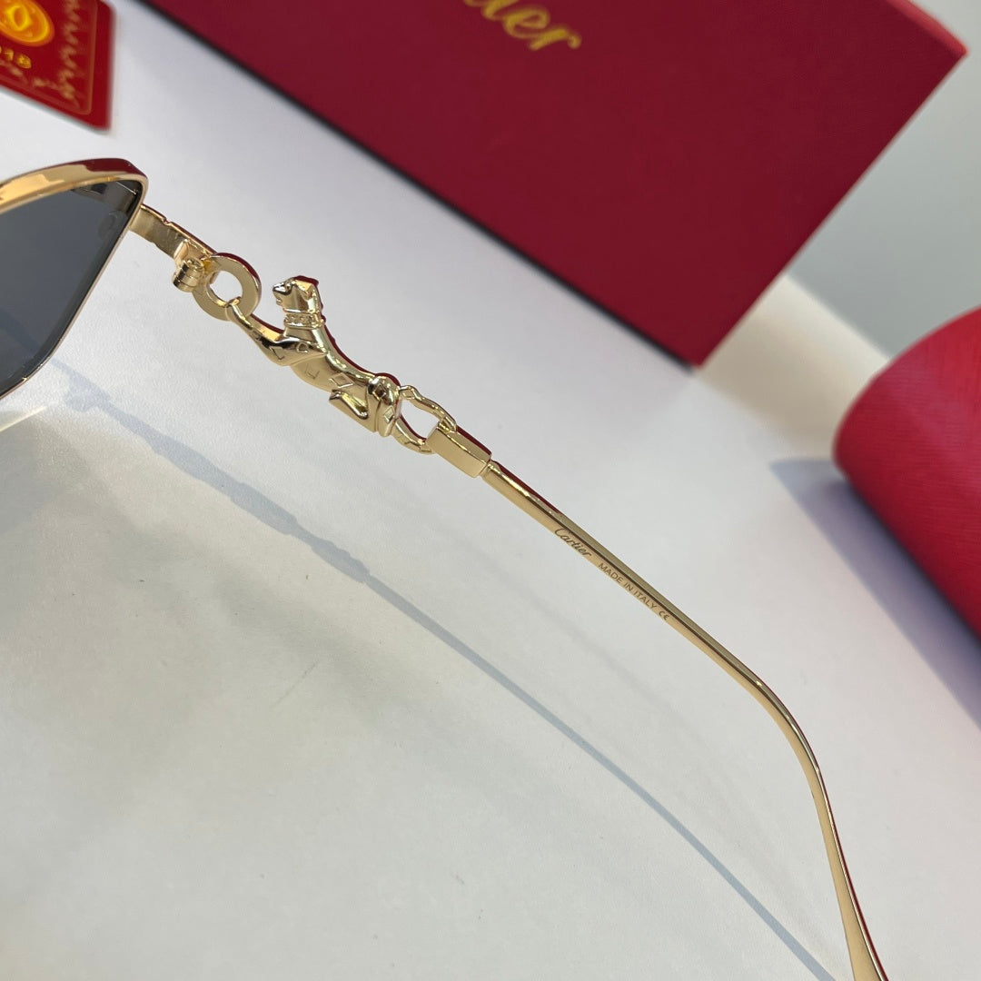 gold metal sun Glasses for women - alternate angle view 11