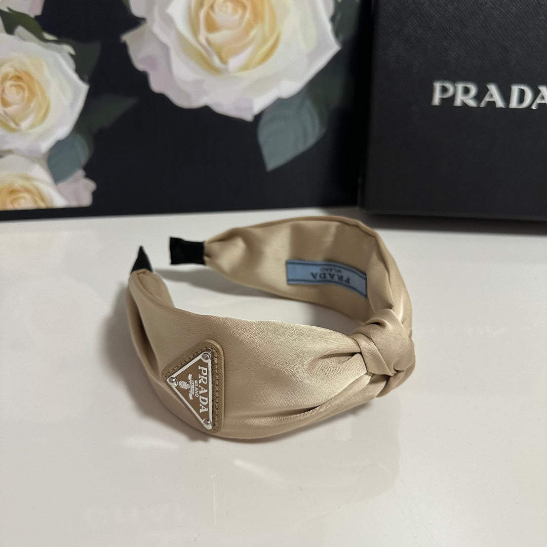 dreamy Hair Band for women - product detail view