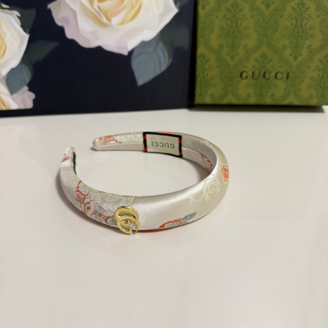 dreamy Hair Band for women - alternate angle view 2