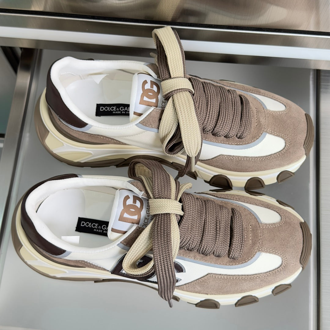 Dolce & Gabbana DG Country Road Chunky Casual Sneakers