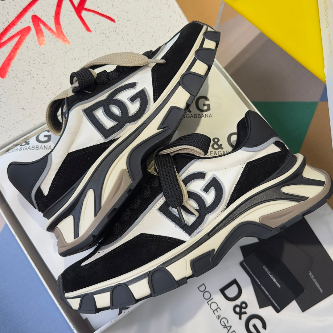 Dolce & Gabbana DG Country Road Chunky Casual Sneakers