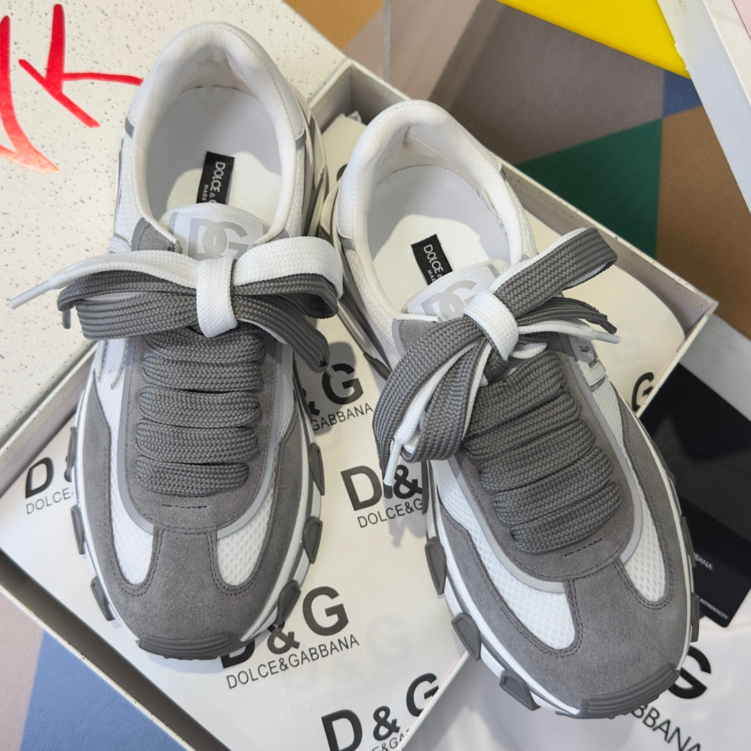 Dolce & Gabbana DG Country Road Chunky Casual Sneakers