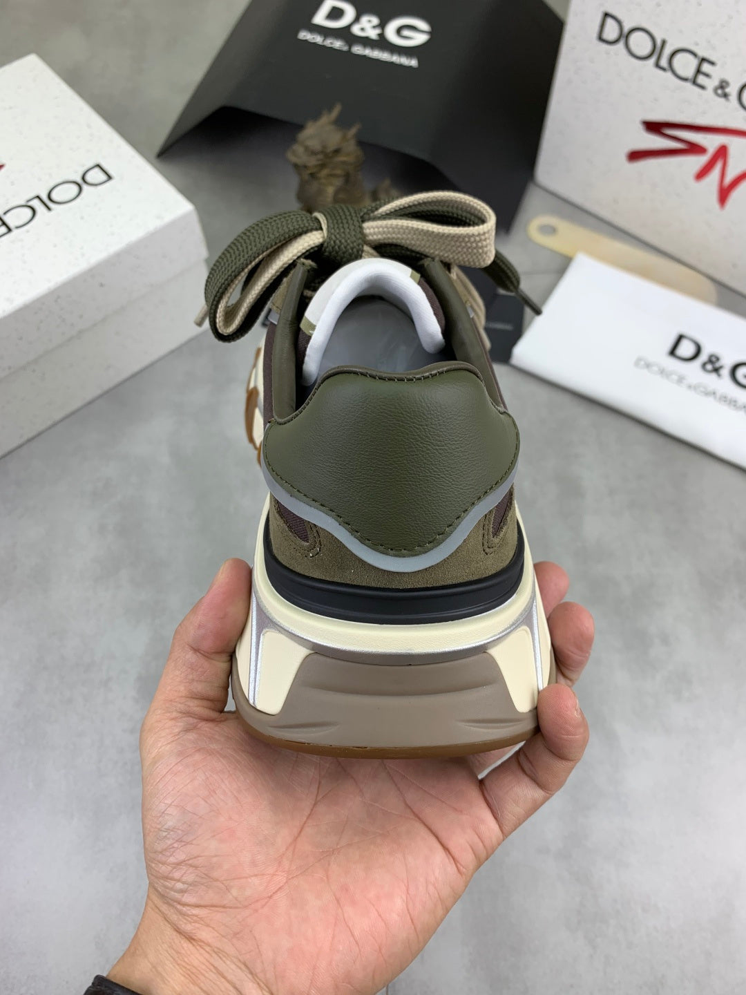 Dolce & Gabbana DG Men's Low-Top Logo Sneakers in Calfskin