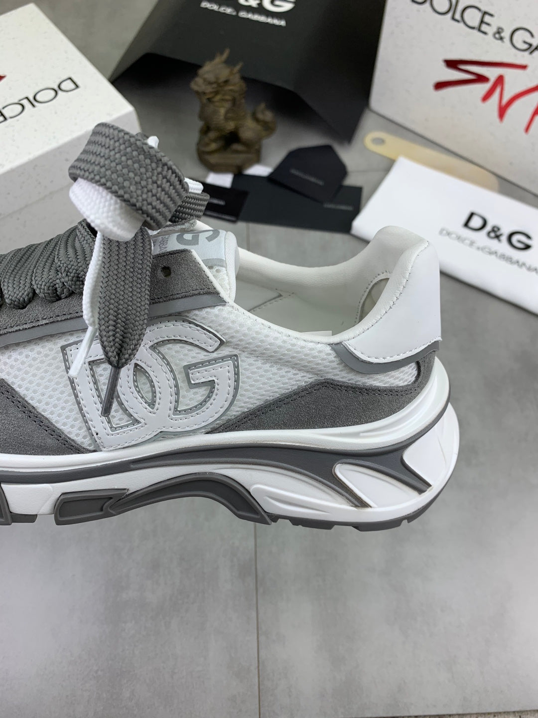 Dolce & Gabbana DG Men's Low-Top Logo Sneakers in Calfskin