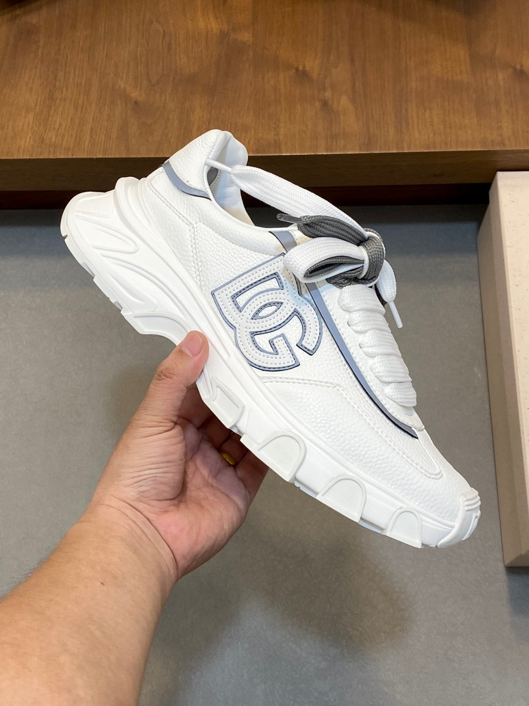 Dolce & Gabbana DG Cushion Mixed-Material Casual Sneakers