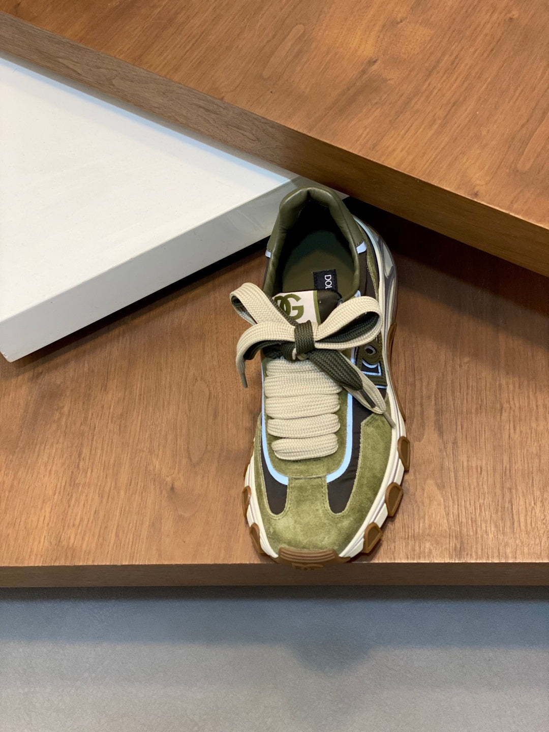 Dolce & Gabbana DG Cushion Mixed-Material Casual Sneakers