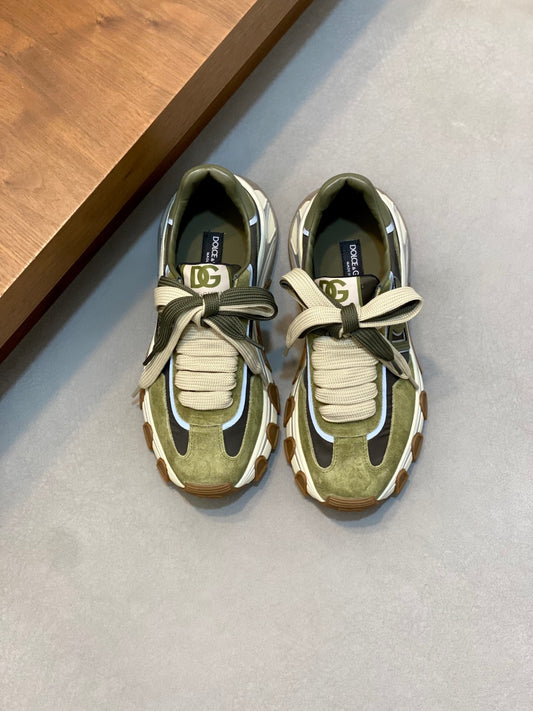 Dolce & Gabbana DG Cushion Mixed-Material Casual Sneakers