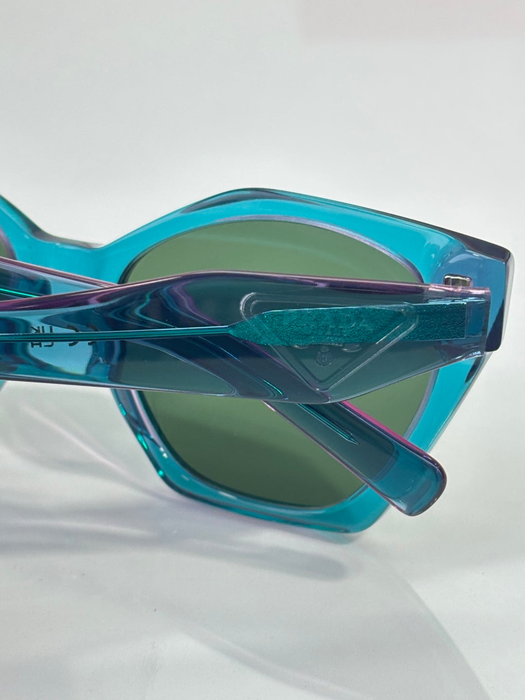 fashion accessory for women - alternate angle view 9