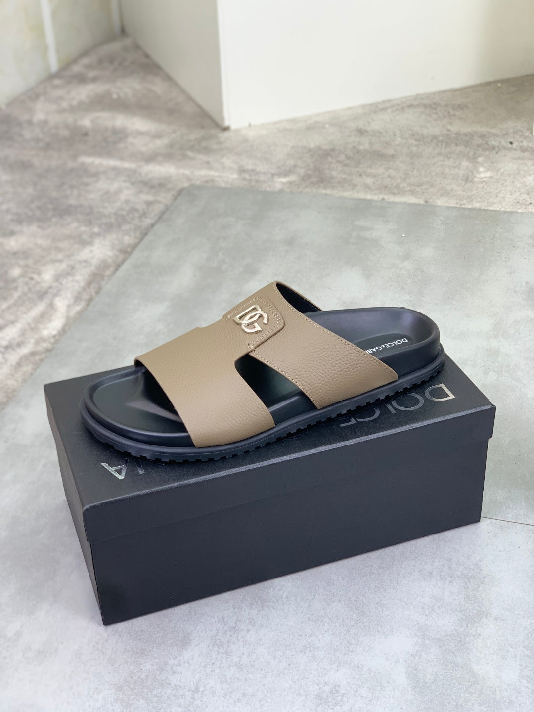 Dolce & Gabbana DG Men's Handcrafted Calfskin Slides Multi-Color