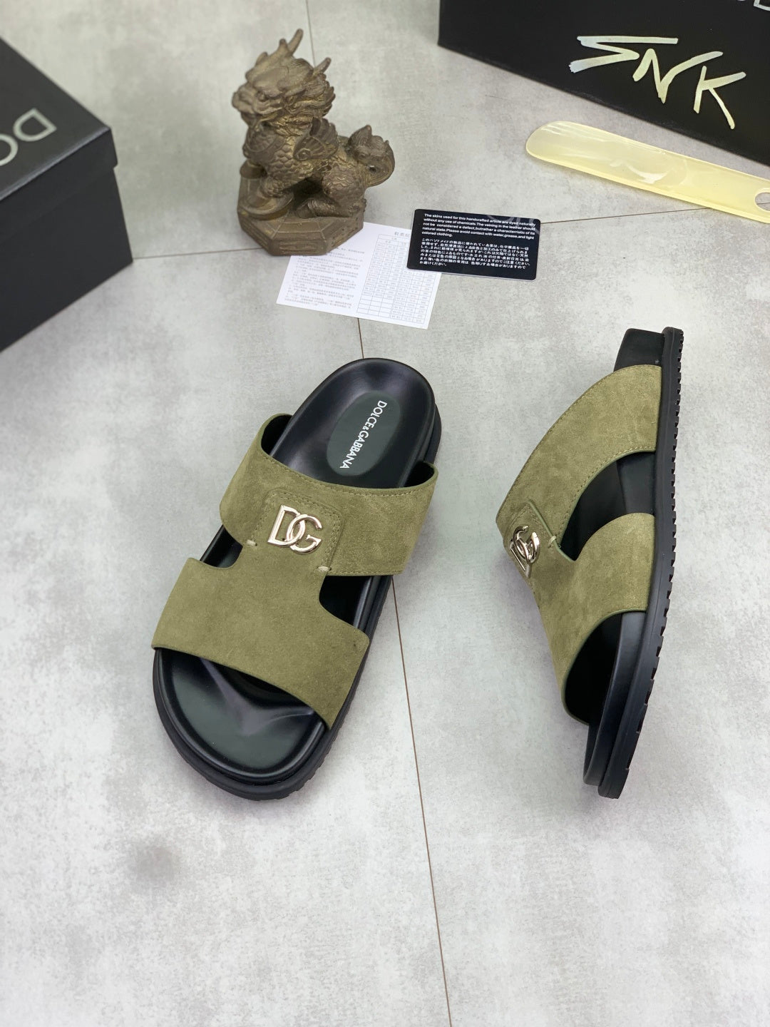 Dolce & Gabbana DG Men's Handcrafted Calfskin Slides Multi-Color