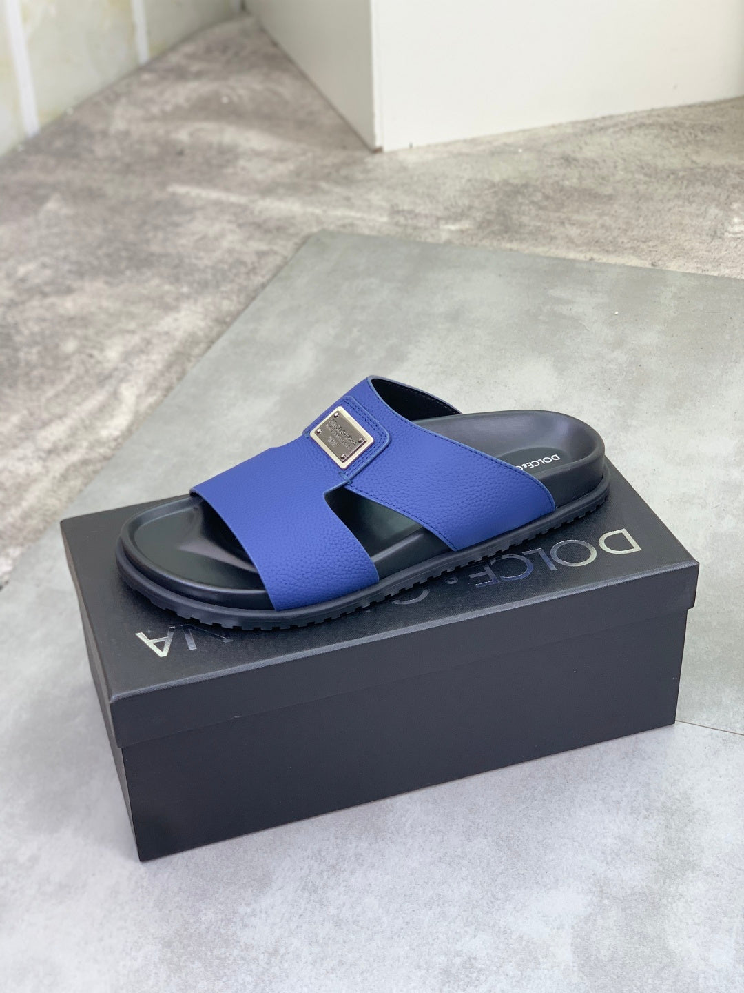 Dolce & Gabbana DG Men's Handcrafted Calfskin Slides Multi-Color