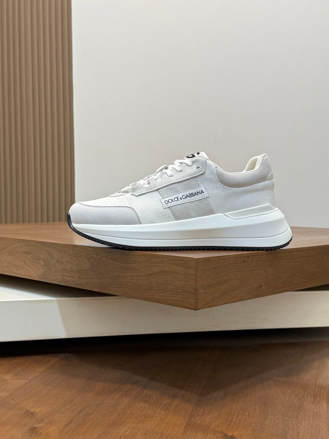 Dolce & Gabbana DG Premium Men's Mixed-Material Casual Sneakers