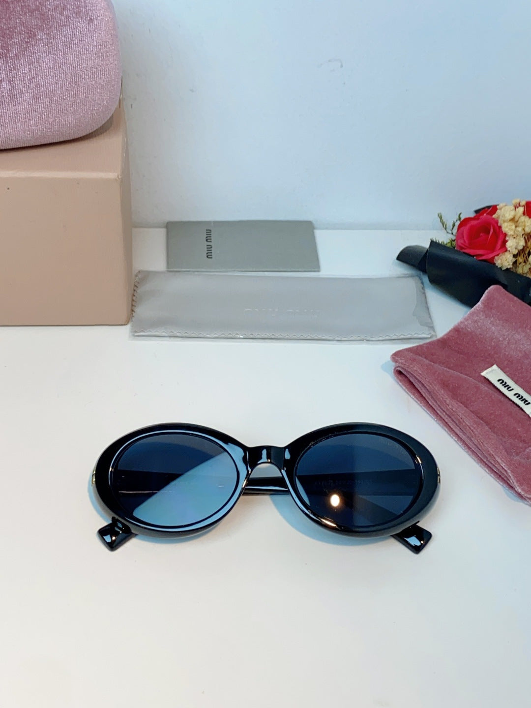 gray leather letter Glasses Frame for women - alternate angle view 11